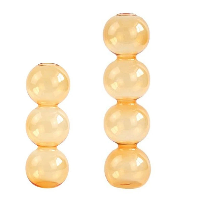 Glasvas i bubbelglas – minimalistisk heminredning i nordisk stil