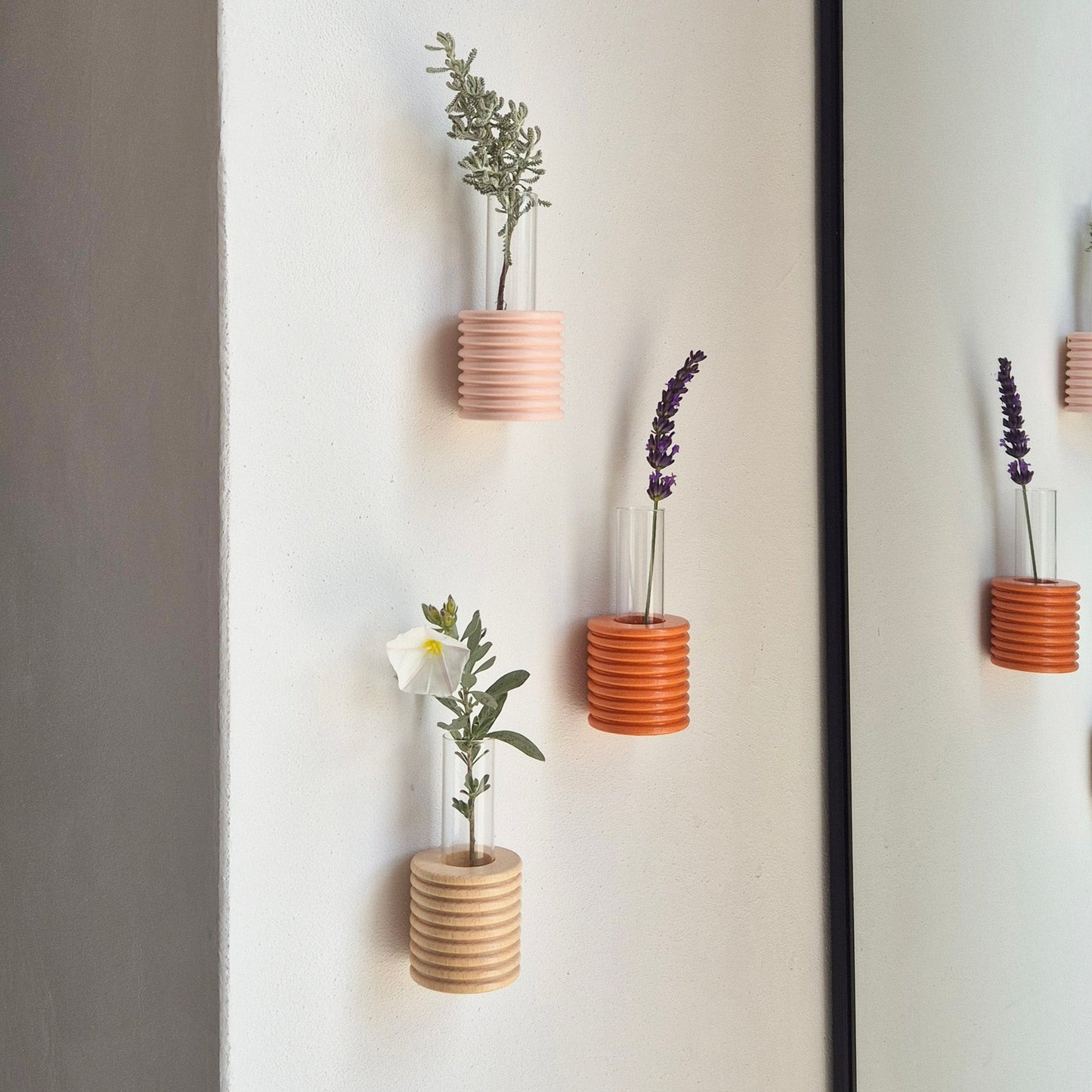 Ribble Wall Vase – Pink