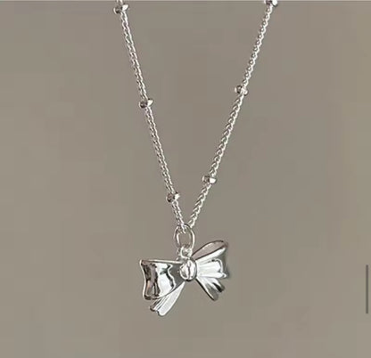 Silver Rosett - Halsband