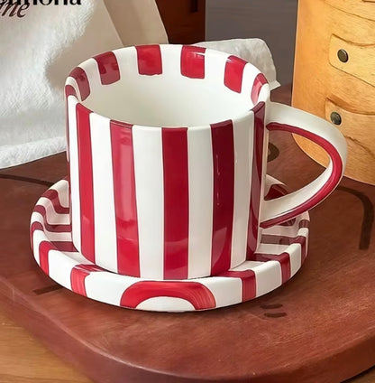 Randig Kopp med Fat– trendig Kaffekopp