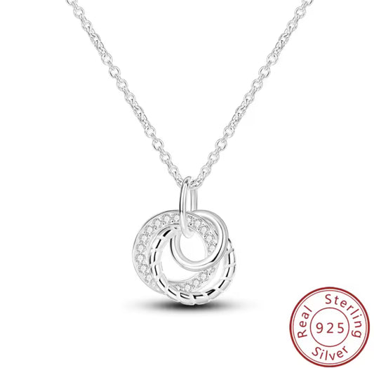 Halsband med länkade Ringar – Sterling Silver 925