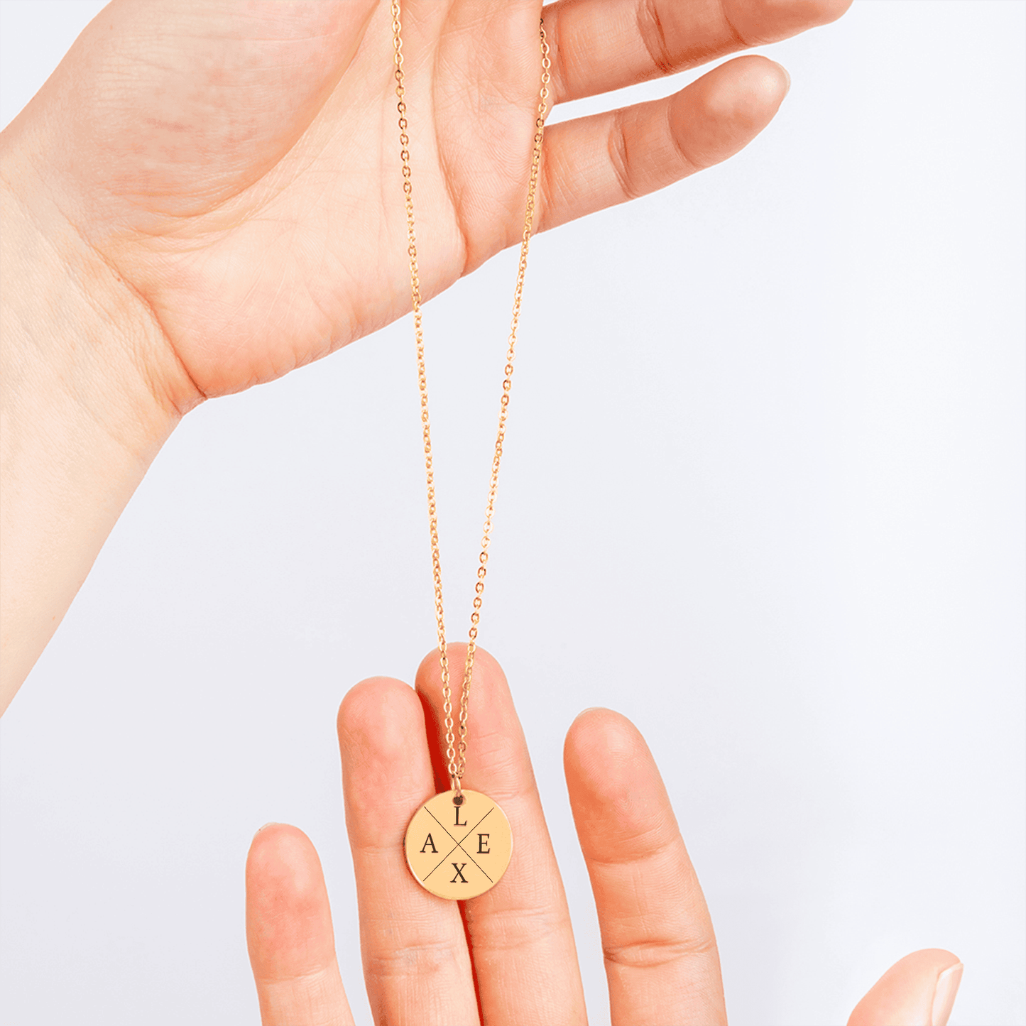 Personligt Halsband med Egen Gravyr